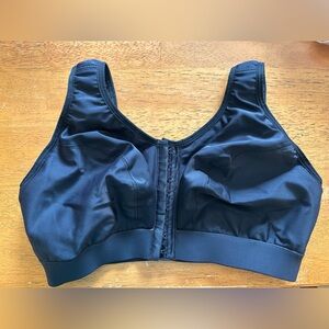 NWT Enell Lite Sports Bra size 2